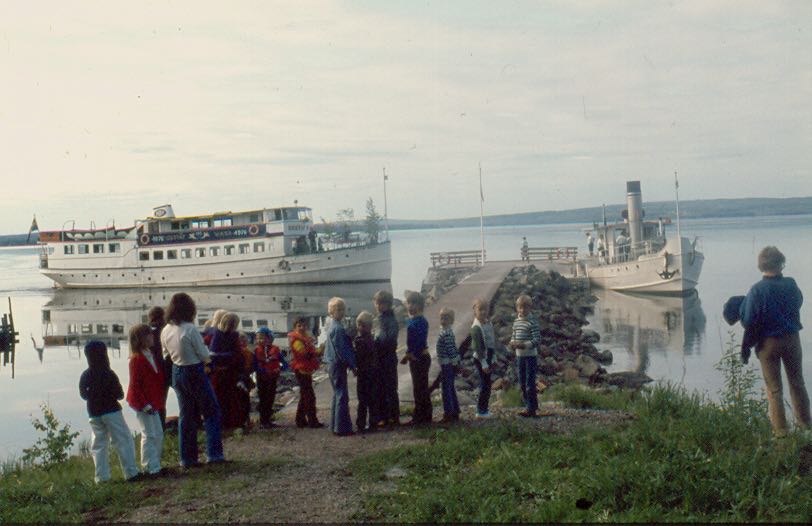 Återinvigning av Laknäs brygga efter byns renovering 1981.